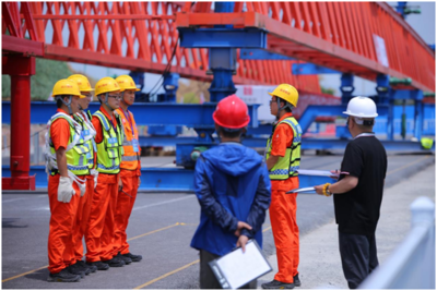 18支战队现场“打擂”！四川举办施工企业特种设备安全管理大比武